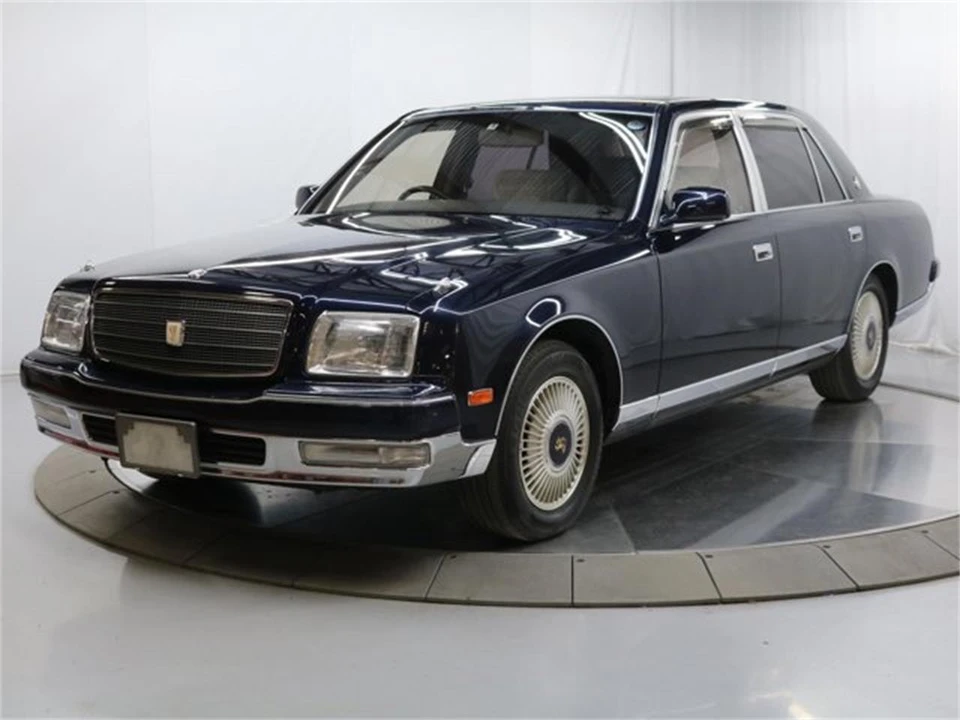 1997 Toyota Century 2nd Gen - Image 2 of 31