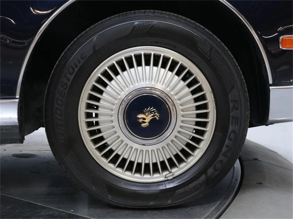 1997 Toyota Century 2nd Gen - Image 30 of 31