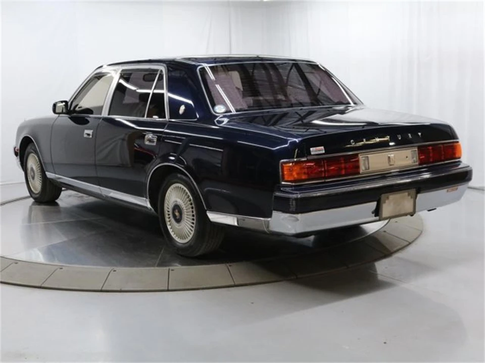 1997 Toyota Century 1st Gen - Image 5 of 31