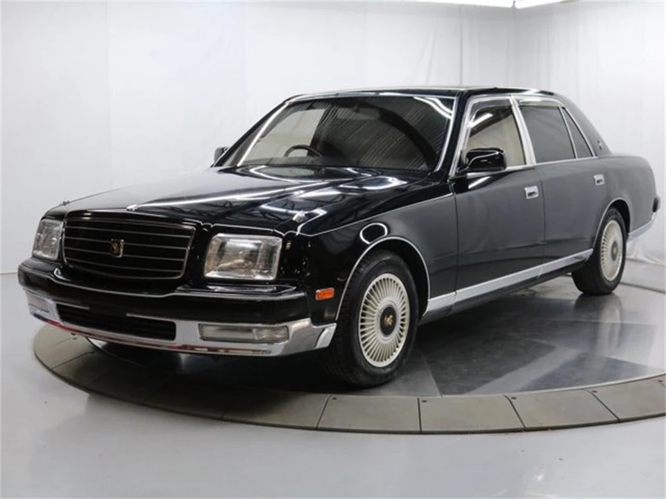 1997 Toyota Century 1st Gen - Image 2 of 31