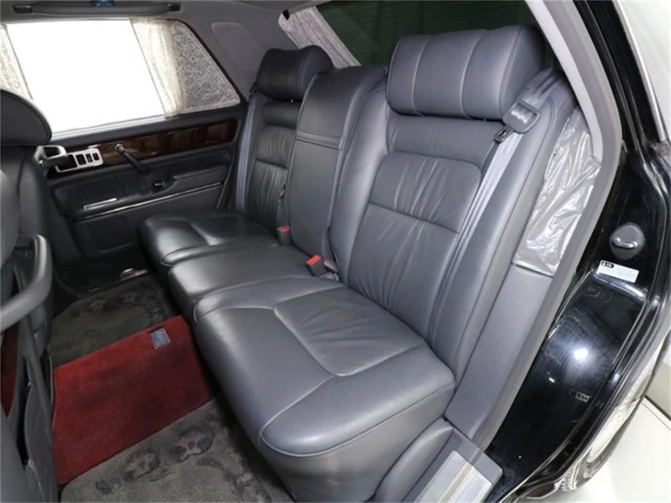 1997 Toyota Century 1st Gen - Image 18 of 31