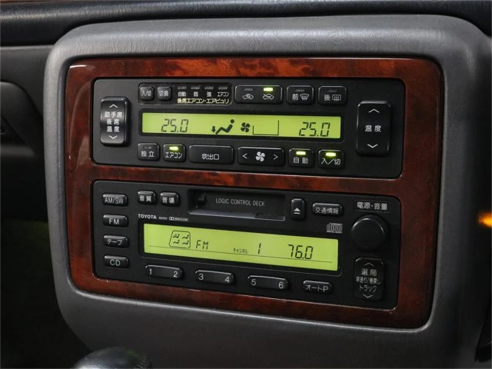 1997 Toyota Century 1st Gen - Image 12 of 31