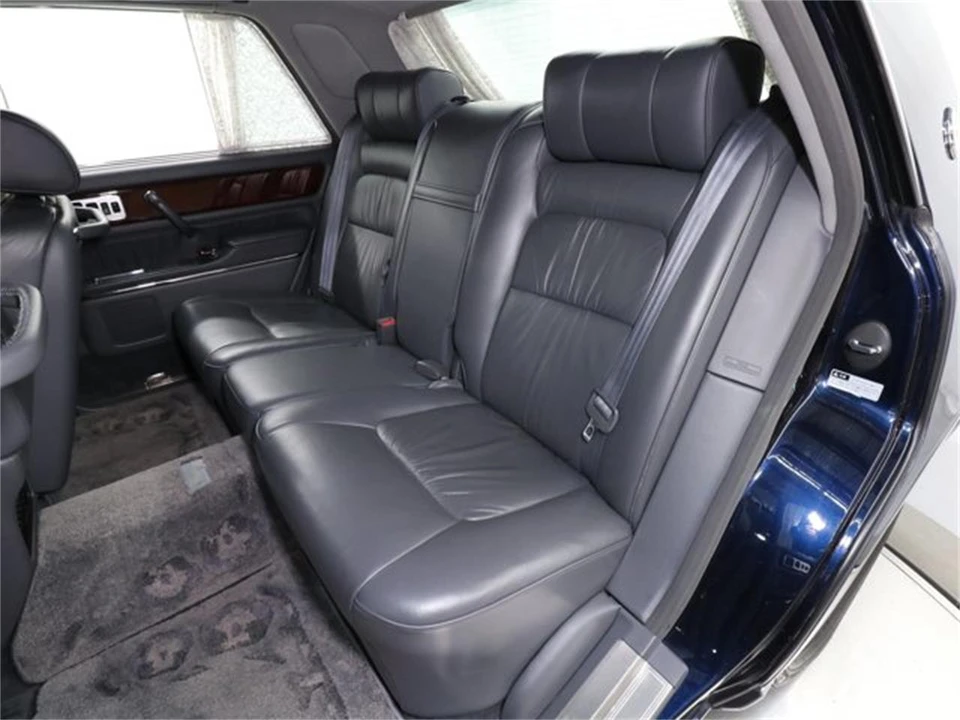 1997 Toyota Century 1st Gen - Image 18 of 31