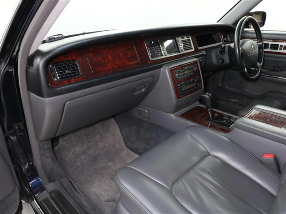 1997 Toyota Century 1st Gen - Image 14 of 31