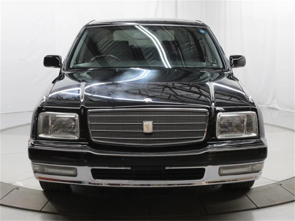 1997 Toyota Century 1st Gen - Image 3 of 31