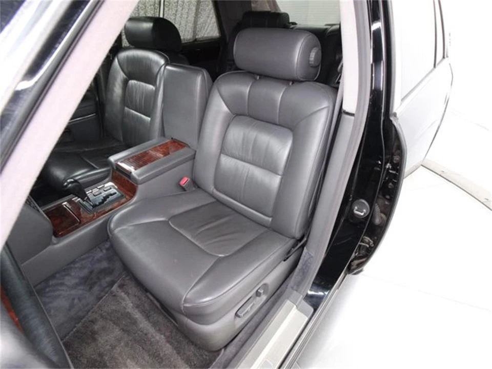 1997 Toyota Century 1st Gen - Image 17 of 31