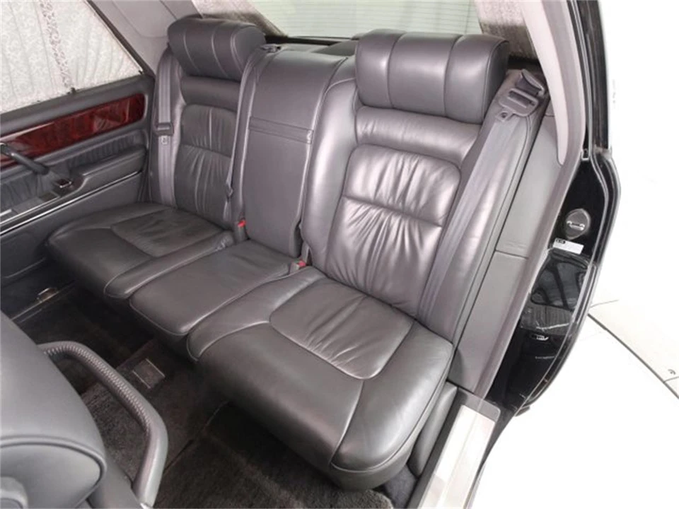 1997 Toyota Century 1st Gen - Image 19 of 31