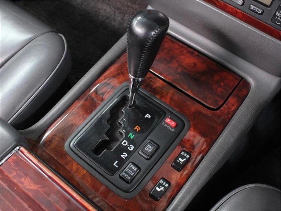 1997 Toyota Century 1st Gen - Image 14 of 31