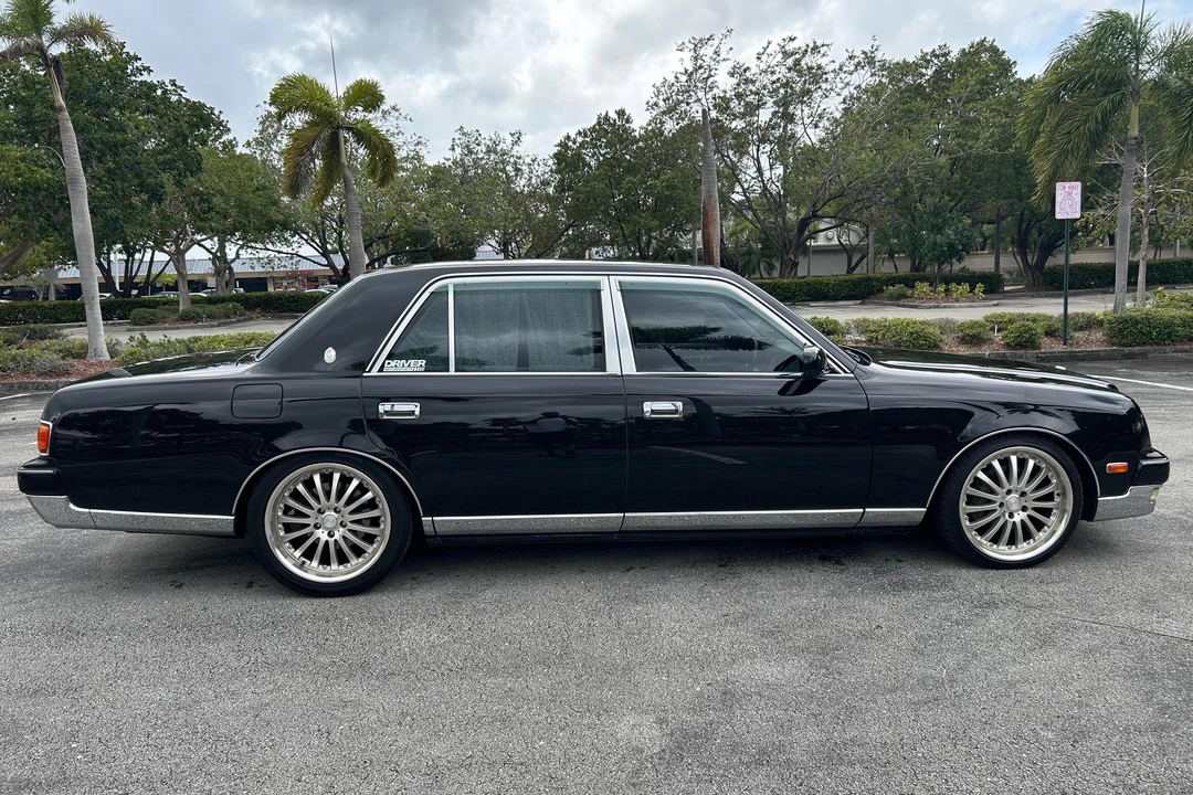 1997 Toyota Century 2nd Gen - Image 12 of 31