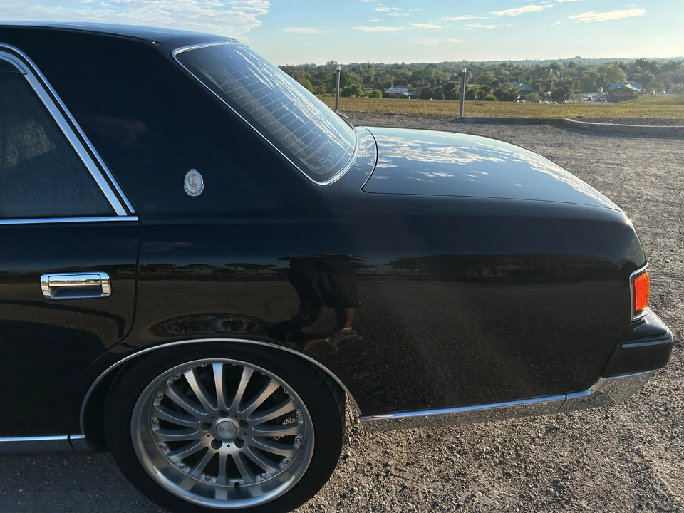 1997 Toyota Century 2nd Gen - Image 18 of 31