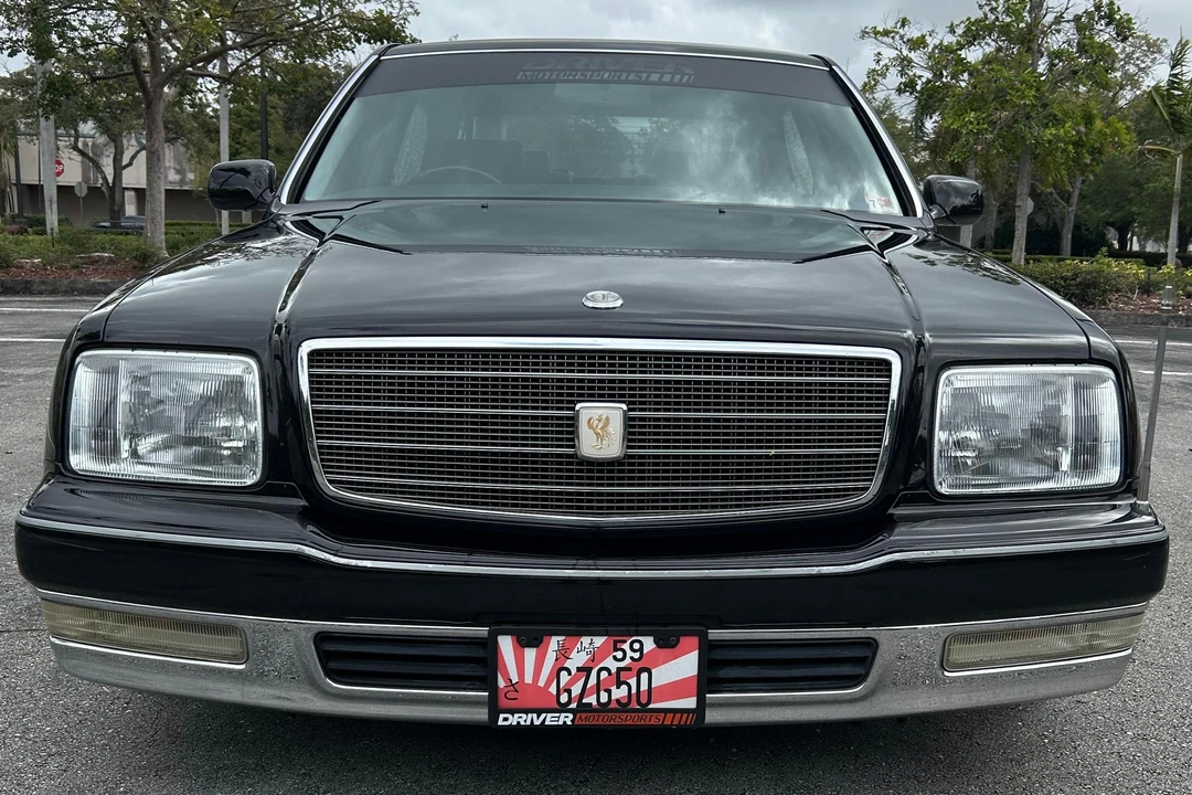 1997 Toyota Century 2nd Gen - Image 2 of 31