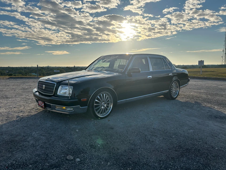 1997 Toyota Century 2nd Gen - Image 8 of 31