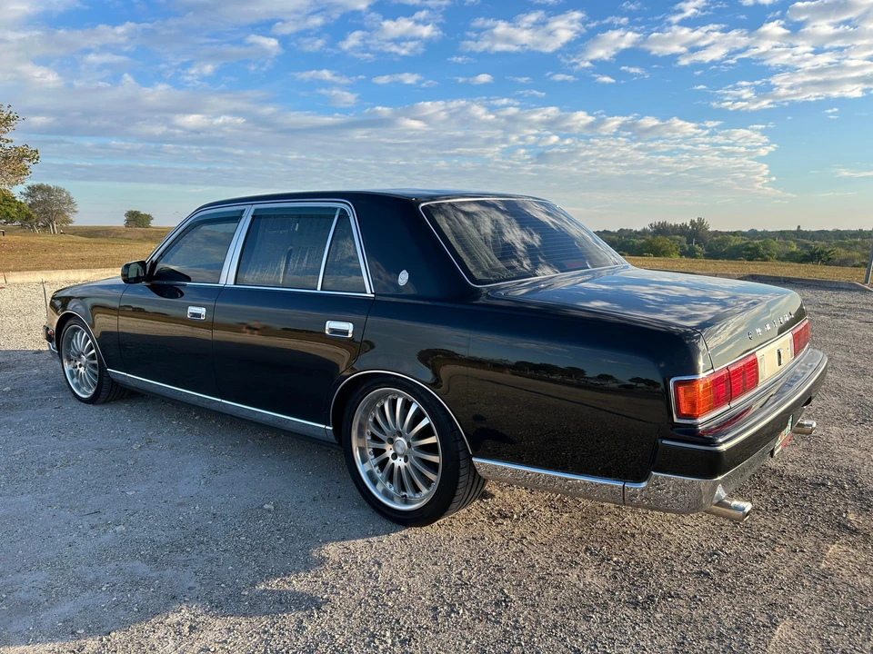 1997 Toyota Century 2nd Gen - Image 10 of 31