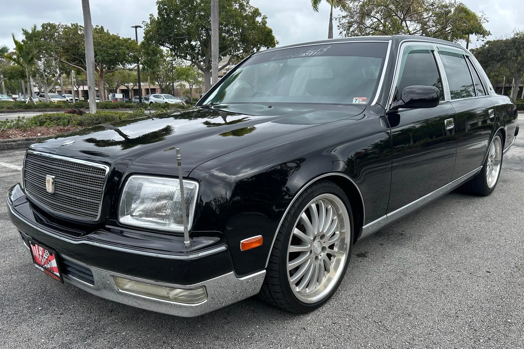 1997 Toyota Century 2nd Gen - Image 3 of 31