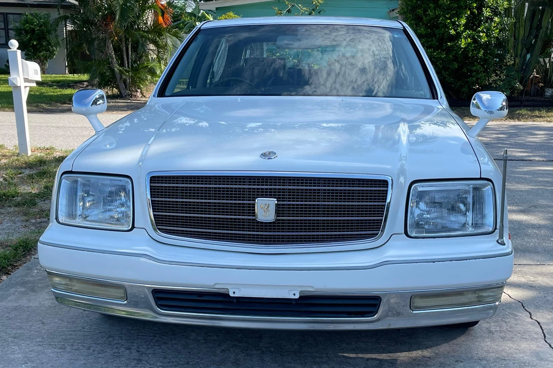 1997 Toyota Century 2nd Gen - Image 2 of 31