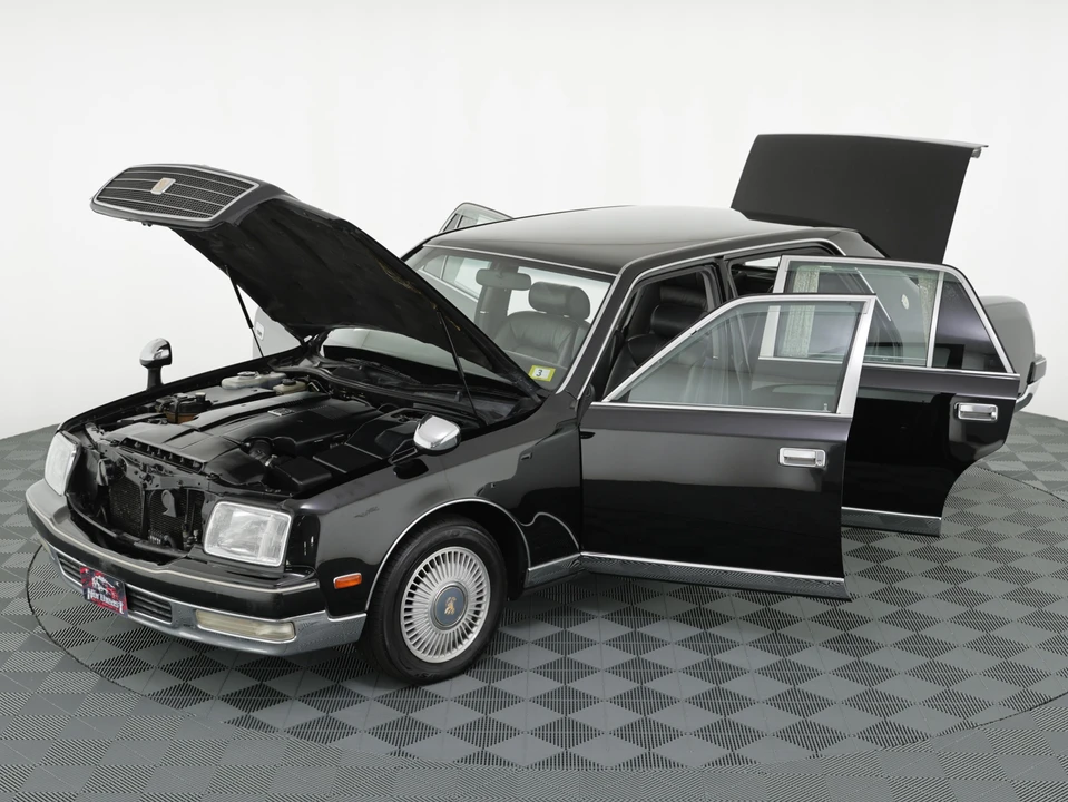 1997 Toyota Century 2nd Gen - Image 12 of 31