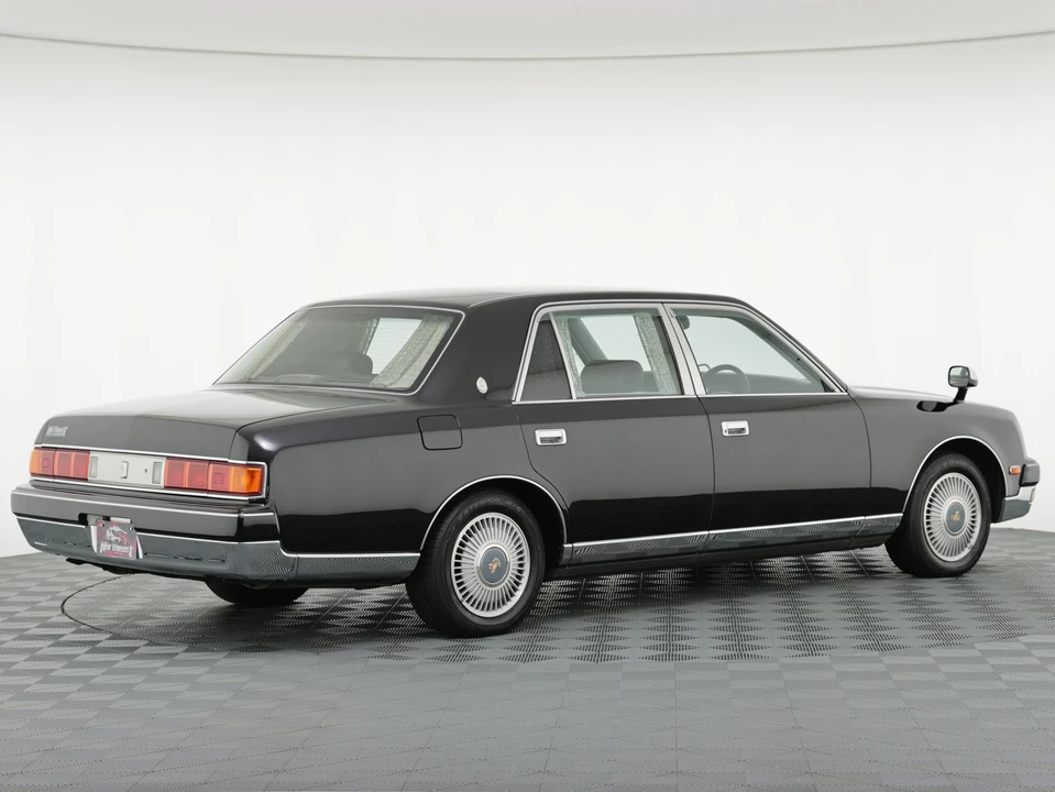 1997 Toyota Century 2nd Gen - Image 10 of 31