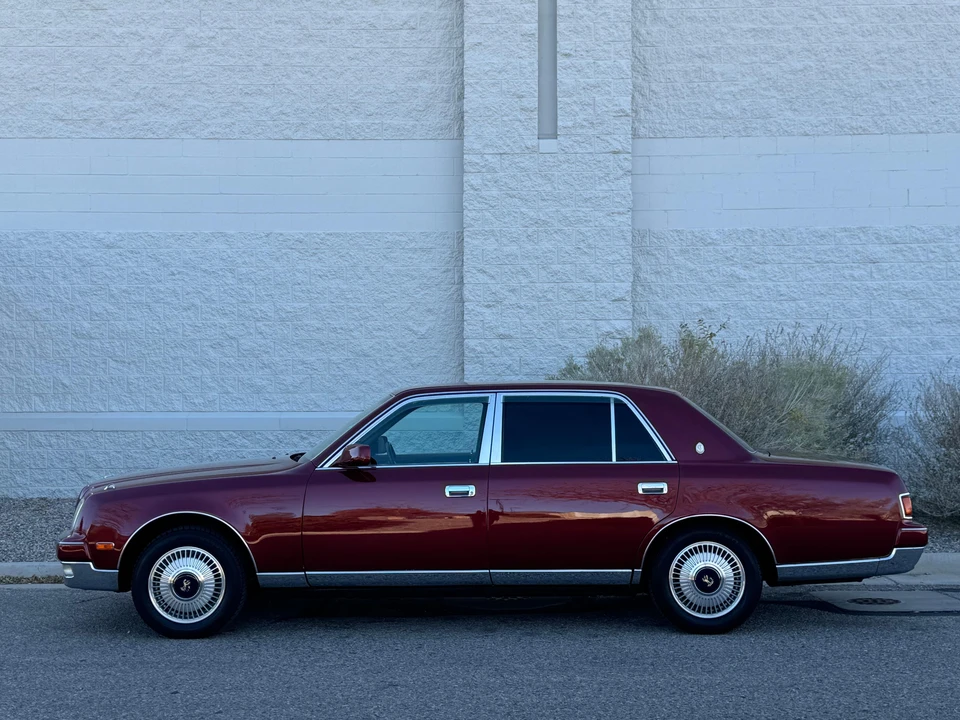 1997 Toyota Century 2nd Gen - Image 11 of 31