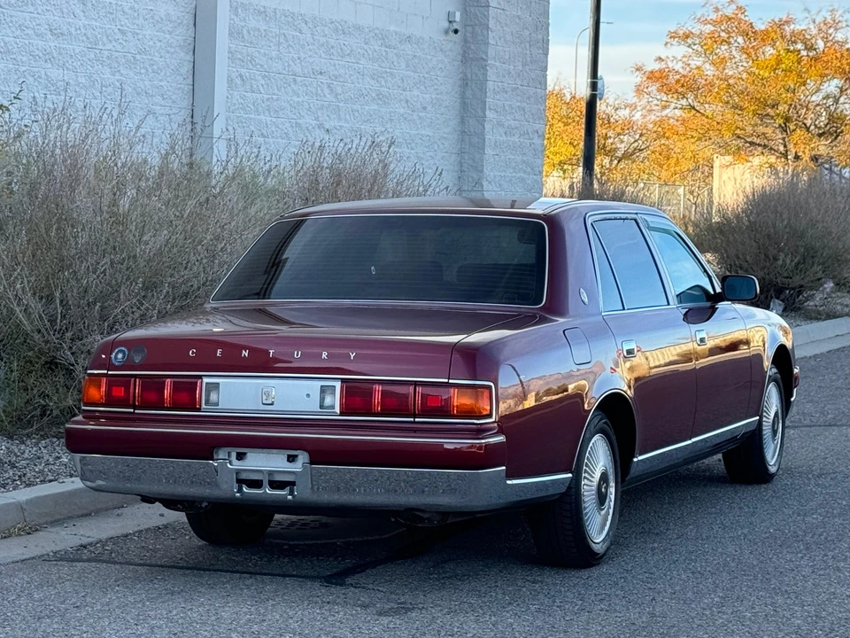 1997 Toyota Century 2nd Gen - Image 18 of 31