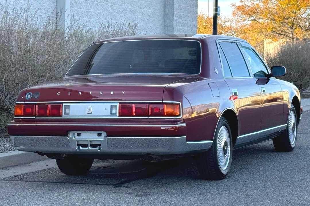 1997 Toyota Century 2nd Gen - Image 4 of 31