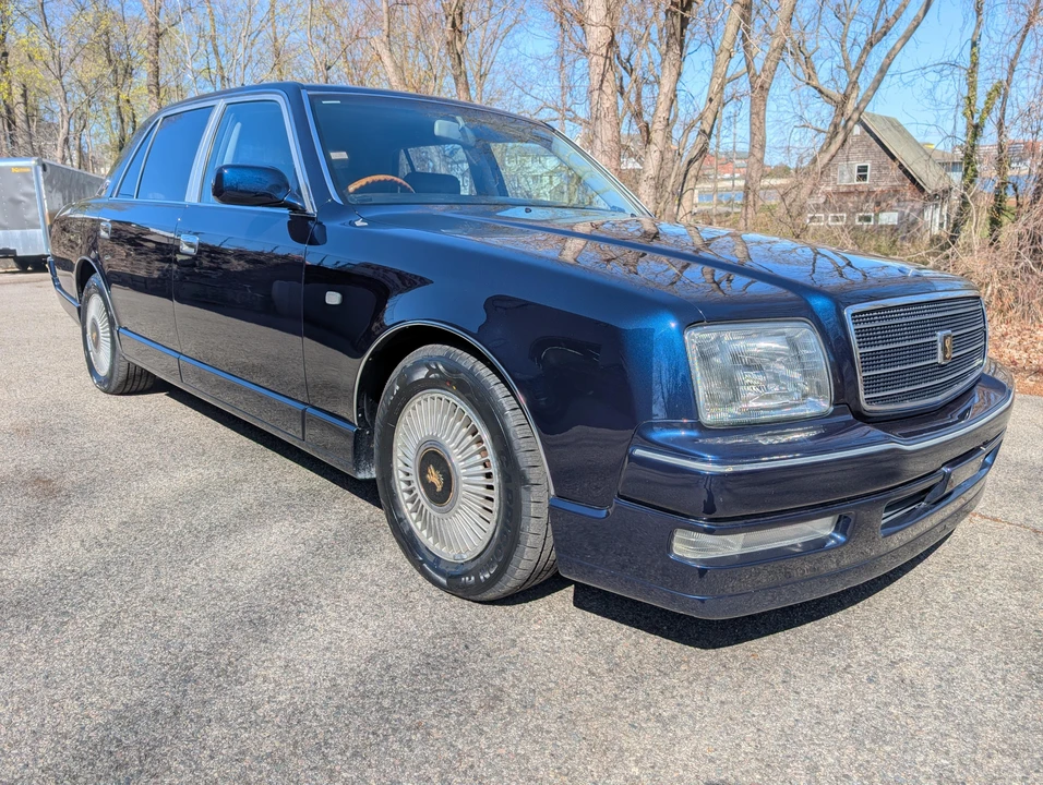 1997 Toyota Century 1st Gen - Image 22 of 31