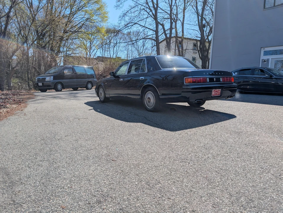 1997 Toyota Century 1st Gen - Image 13 of 31