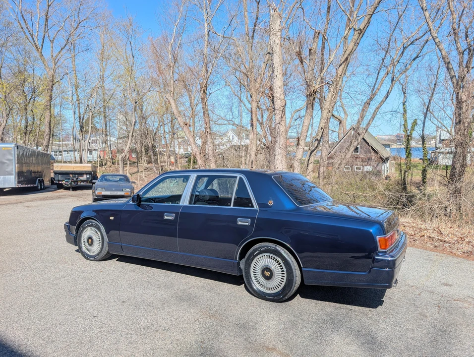1997 Toyota Century 1st Gen - Image 12 of 31