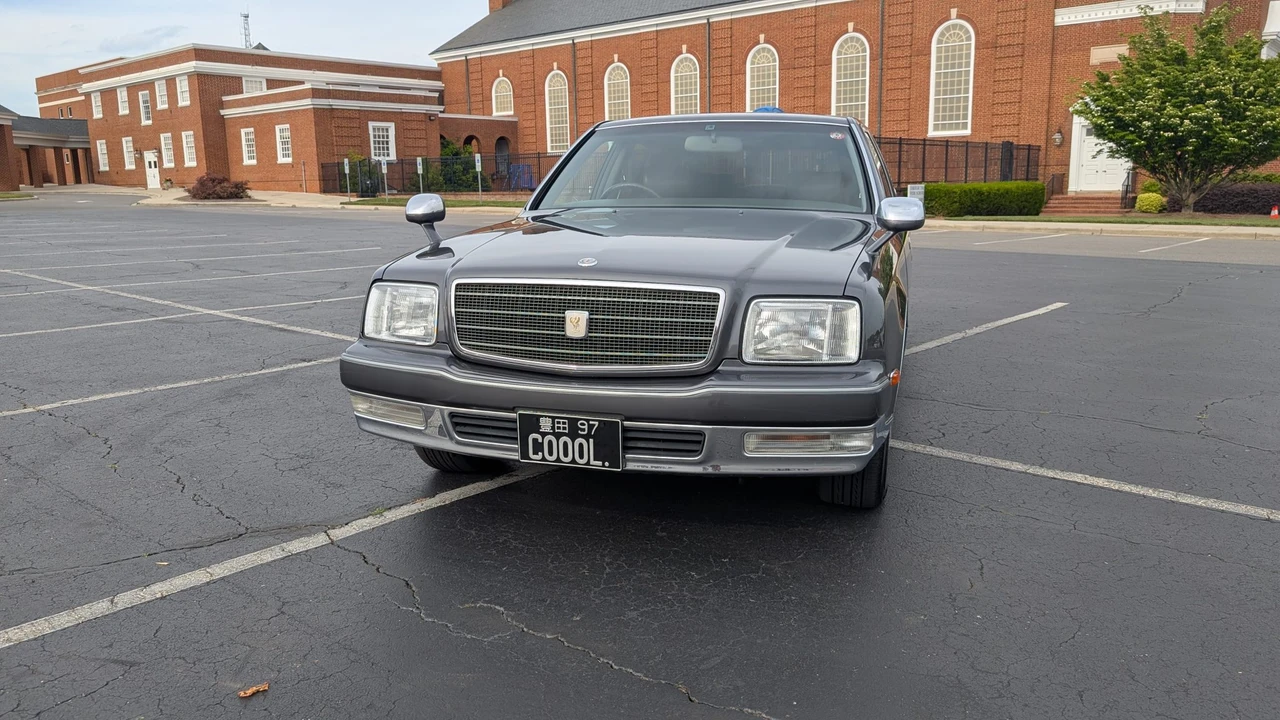 1997 Toyota Century - Image 4 of 31
