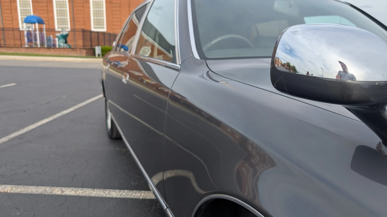 1997 Toyota Century - Image 24 of 31