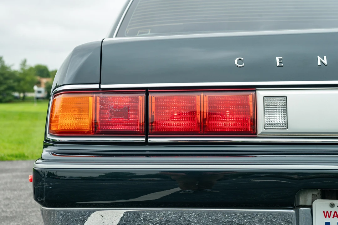 1997 Toyota Century 2nd Gen - Image 27 of 31