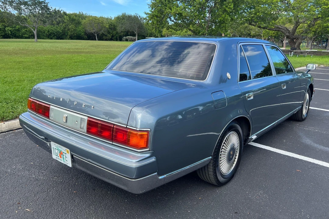 1997 Toyota Century 2nd Gen - Image 4 of 31
