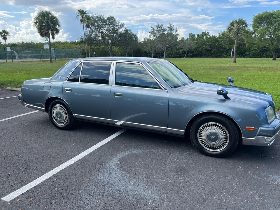 1997 Toyota Century 2nd Gen - Image 13 of 31