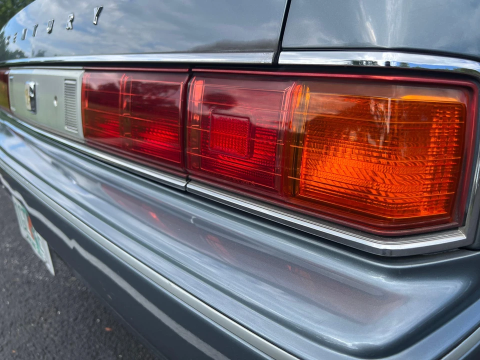 1997 Toyota Century 2nd Gen - Image 31 of 31