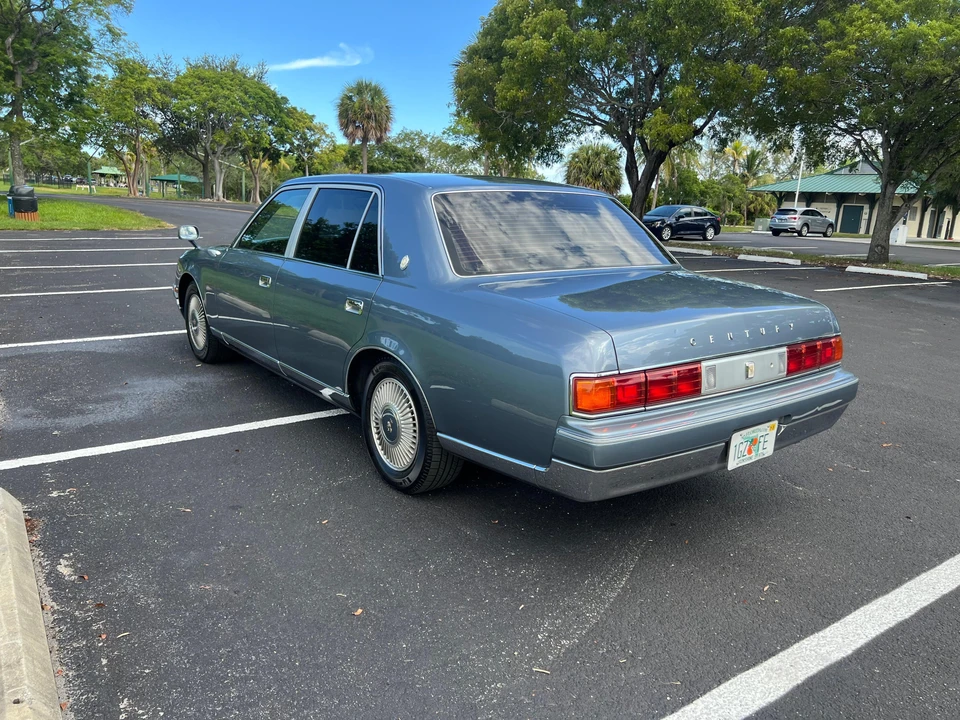 1997 Toyota Century 2nd Gen - Image 9 of 31