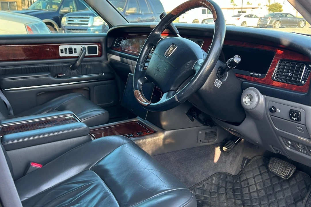 1997 Toyota Century 2nd Gen - Image 27 of 30