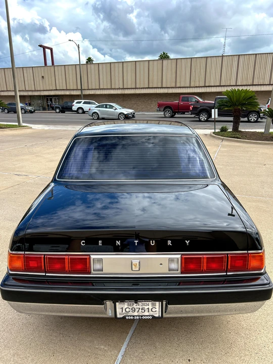 1997 Toyota Century 2nd Gen - Image 9 of 30