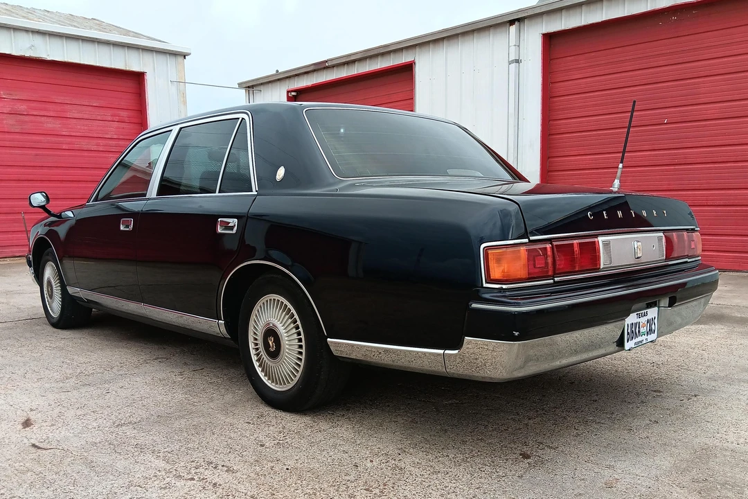 1997 Toyota Century 2nd Gen - Image 4 of 31