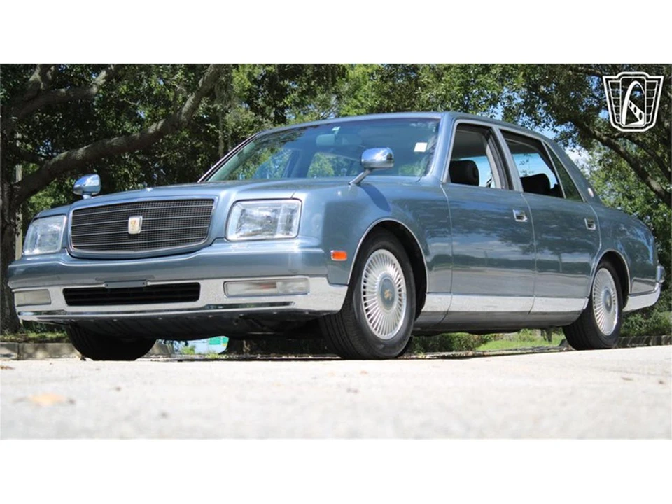 1997 Toyota Century 2nd Gen - Image 2 of 31