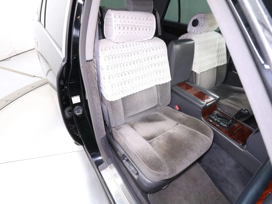 1997 Toyota Century - Image 30 of 31