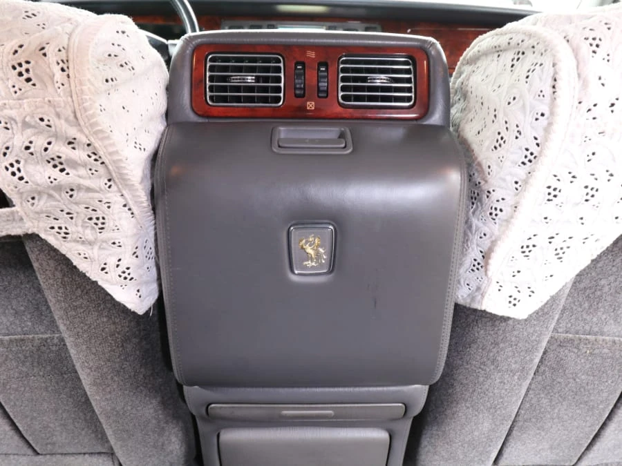1997 Toyota Century - Image 27 of 31