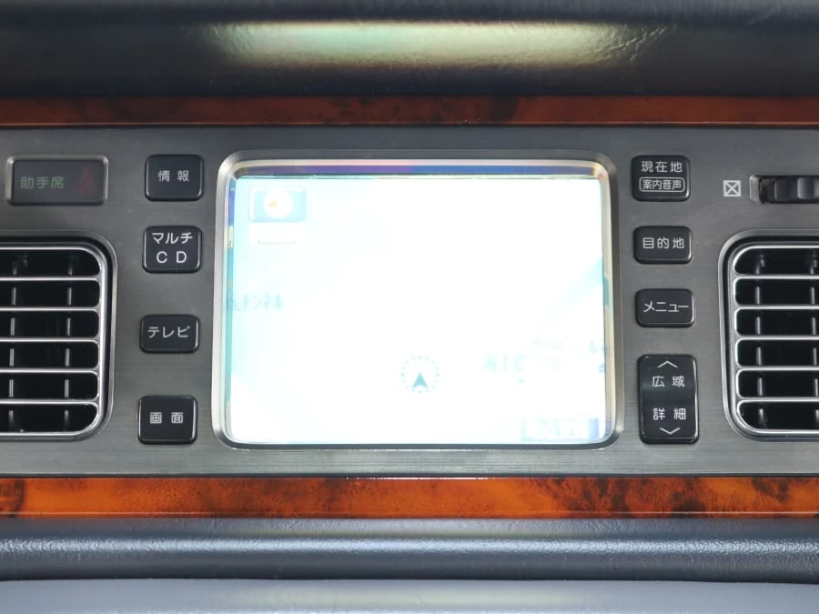 1997 Toyota Century - Image 24 of 31