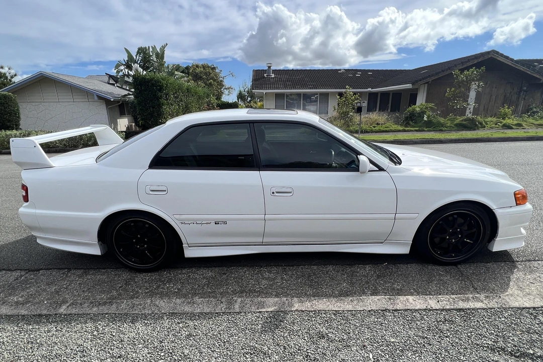 1997 Toyota Chaser 6th Gen - Image 3 of 31