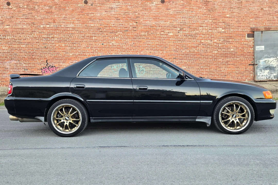1997 Toyota Chaser 6th Gen - Image 3 of 31