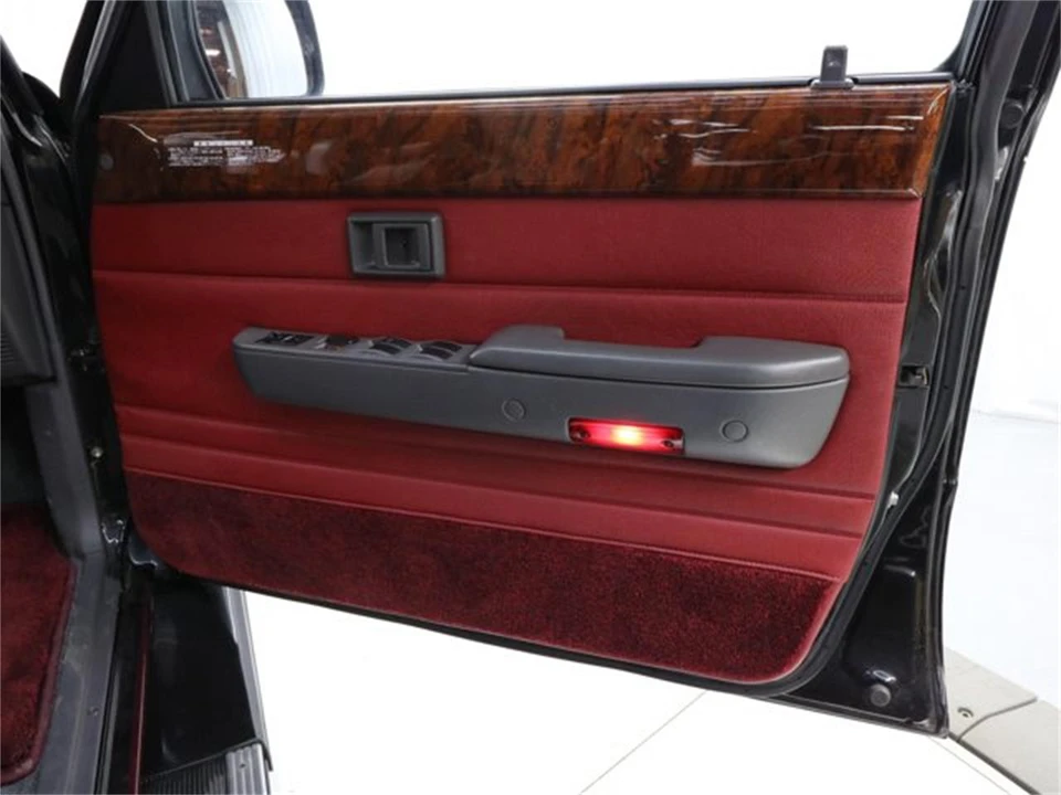 1997 Toyota - Image 22 of 31