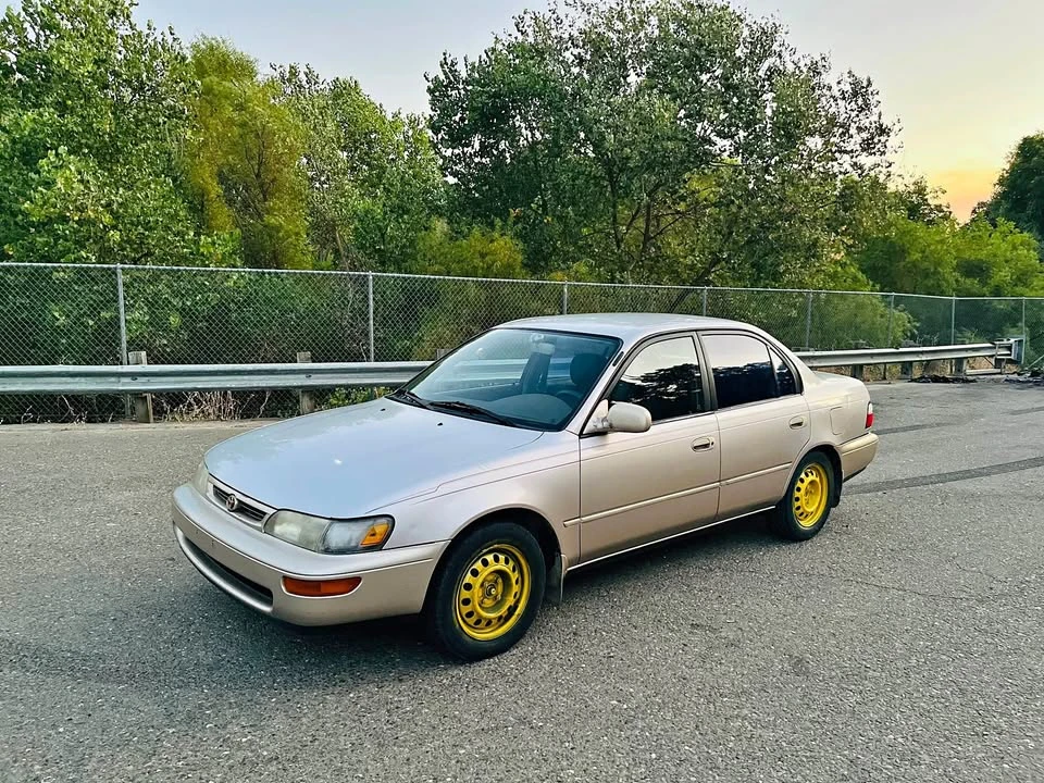 1997 Toyota Corolla 8th Gen - Image 1 of 7
