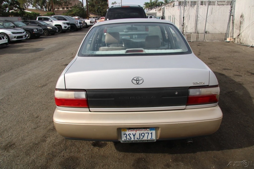 1997 Toyota Corolla 7th Gen - Image 5 of 21