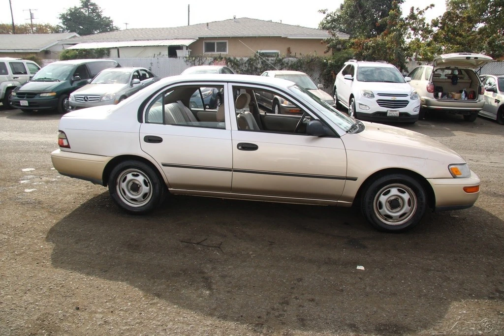 1997 Toyota Corolla 7th Gen - Image 7 of 21