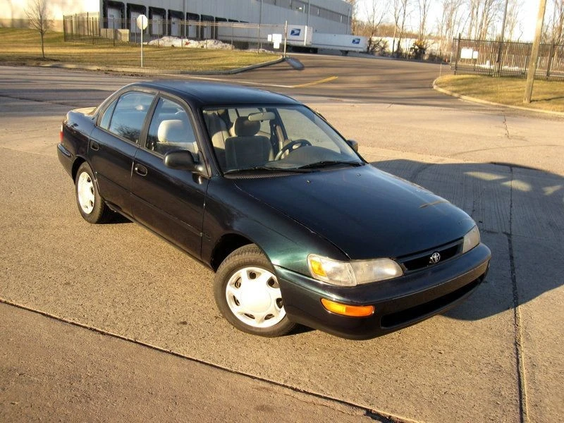 1997 Toyota Corolla 8th Gen - Image 2 of 12