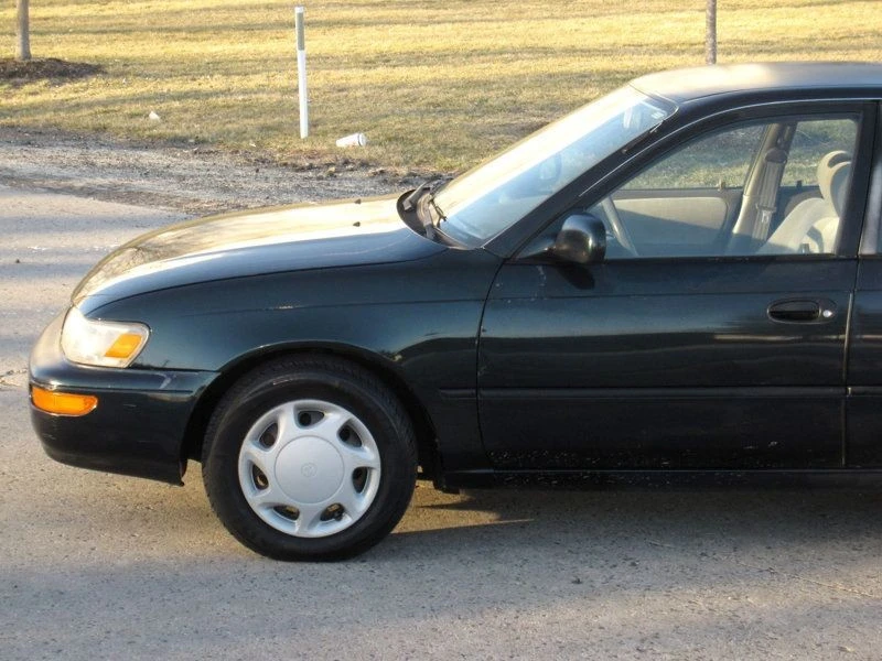 1997 Toyota Corolla 8th Gen - Image 7 of 12