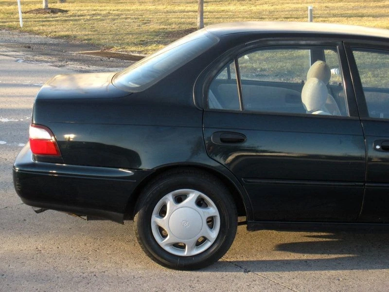 1997 Toyota Corolla 8th Gen - Image 11 of 12